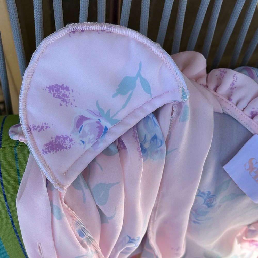 Selkie Pastel Floral Ruffle Blouse - Picture 7 of 8